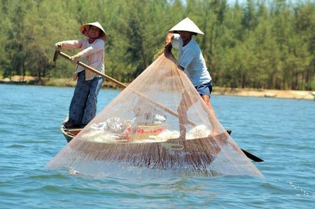 Circuit Splendeurs du Vietnam et extension Cambodge 3* pas cher photo 1